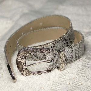Silver western Buckle snake print belt